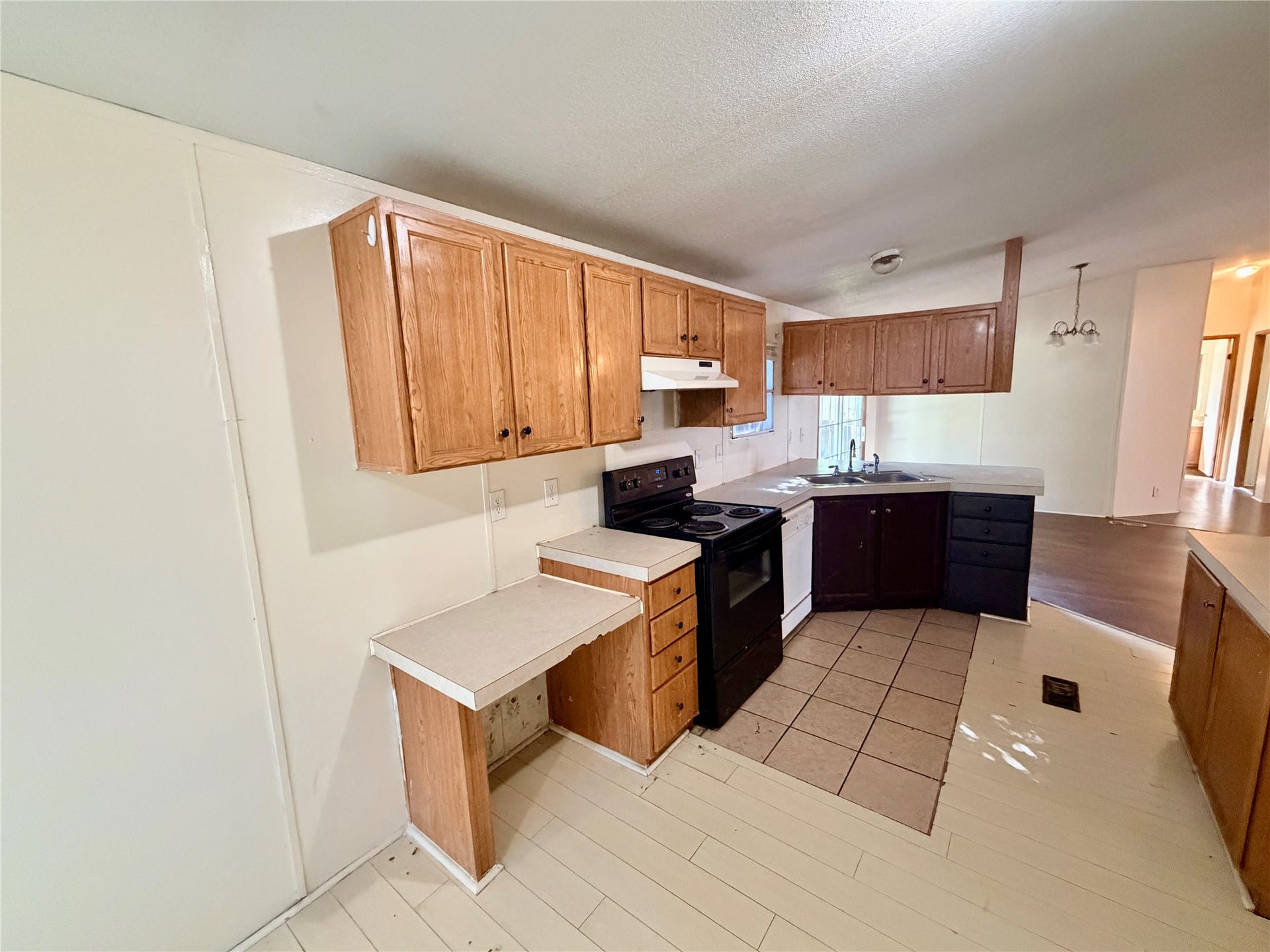 810 Mercedes Benz Court, Humble, TX 77396 810 Mercedes Benz Court, Humble, TX 77396