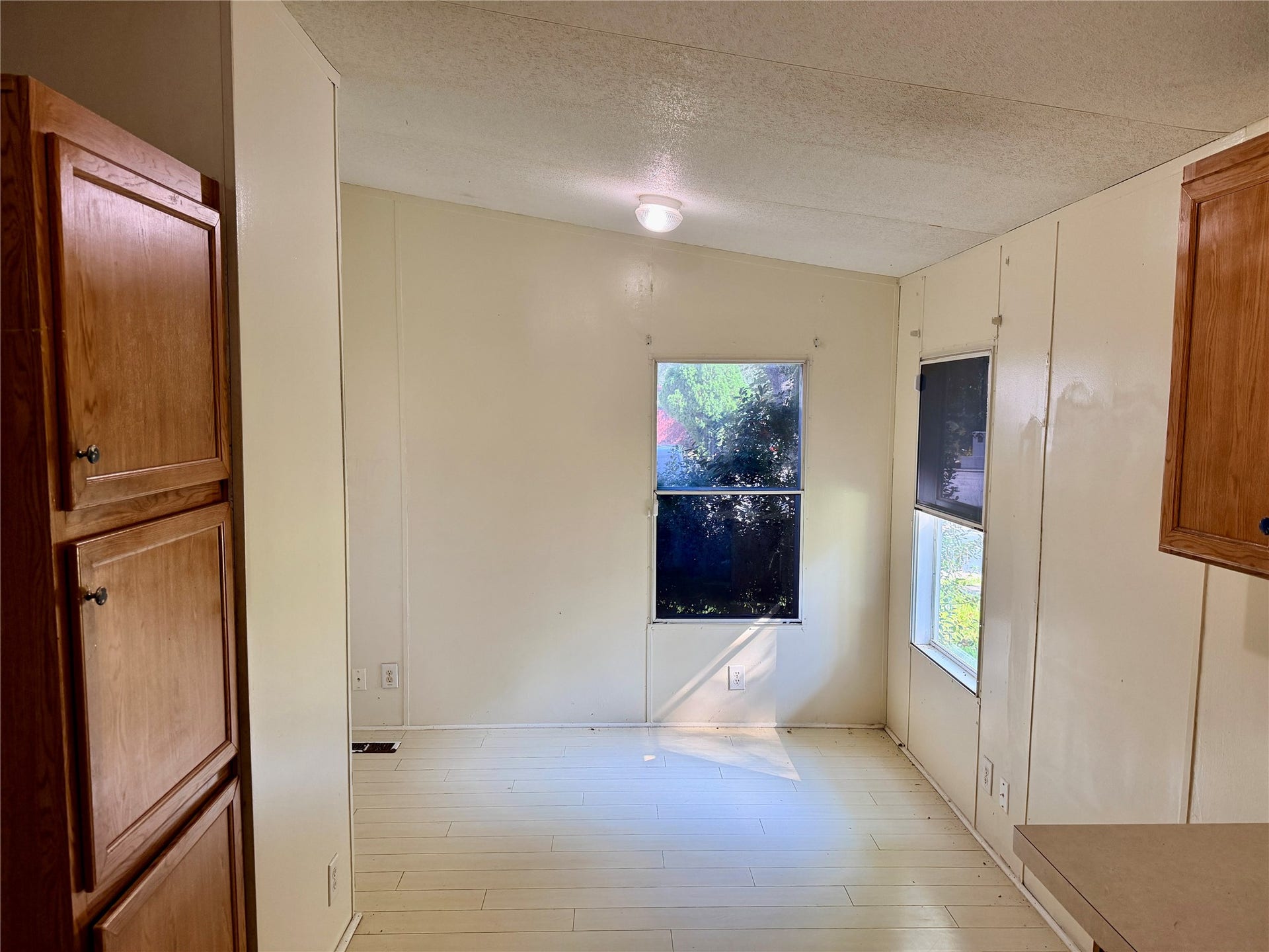 810 Mercedes Benz Court, Humble, TX 77396 810 Mercedes Benz Court, Humble, TX 77396