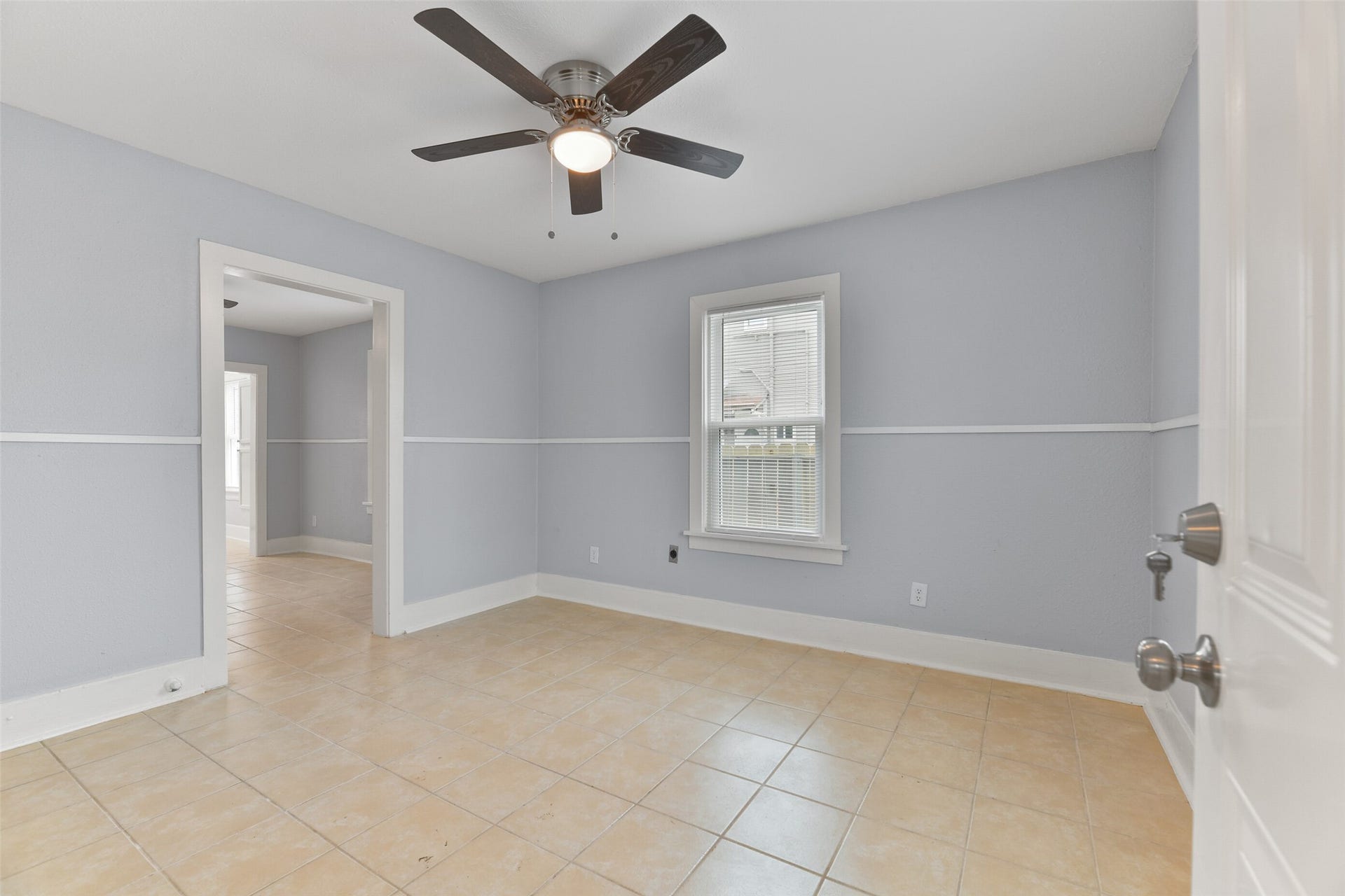 Unit B - Living area
