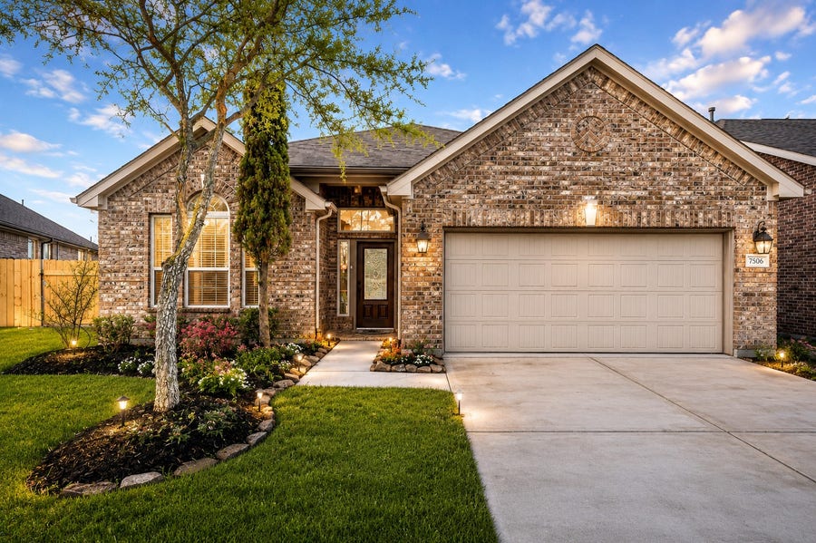 Property photo for 7506 Amber Village Cir, Richmond, TX