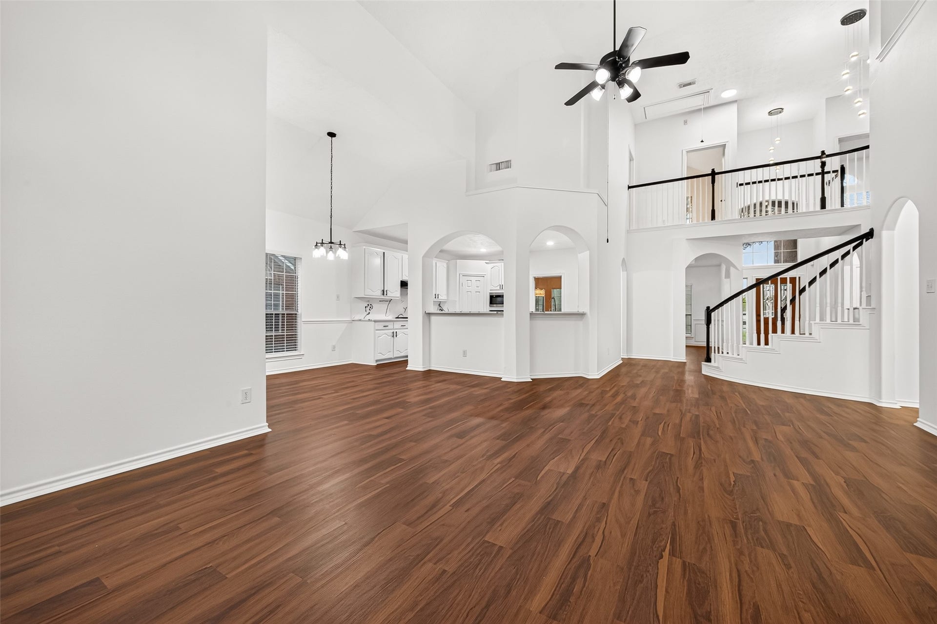 5910 Coral Petal Lane, Richmond, TX 77469 5910 Coral Petal Lane, Richmond, TX 77469