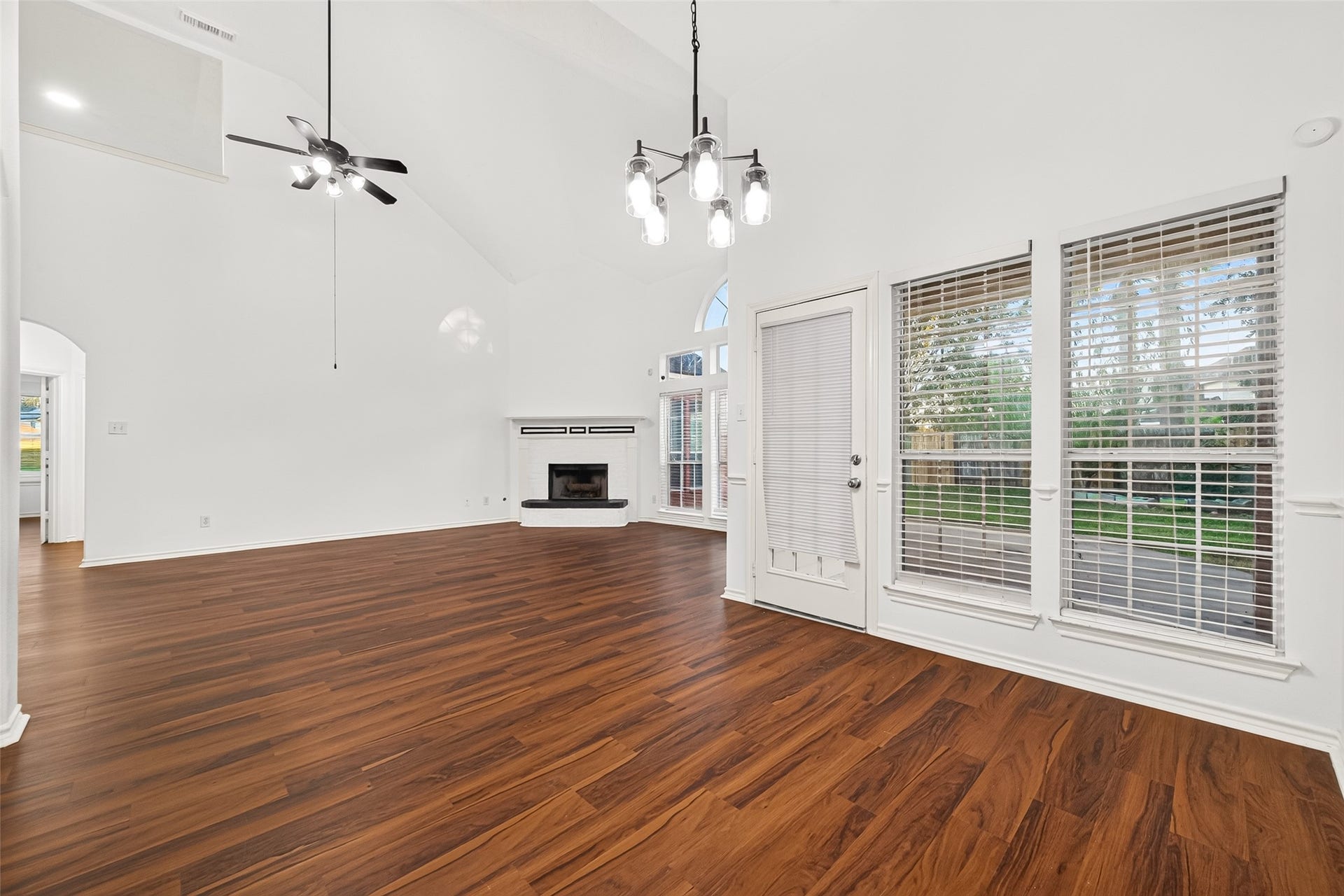 5910 Coral Petal Lane, Richmond, TX 77469 5910 Coral Petal Lane, Richmond, TX 77469