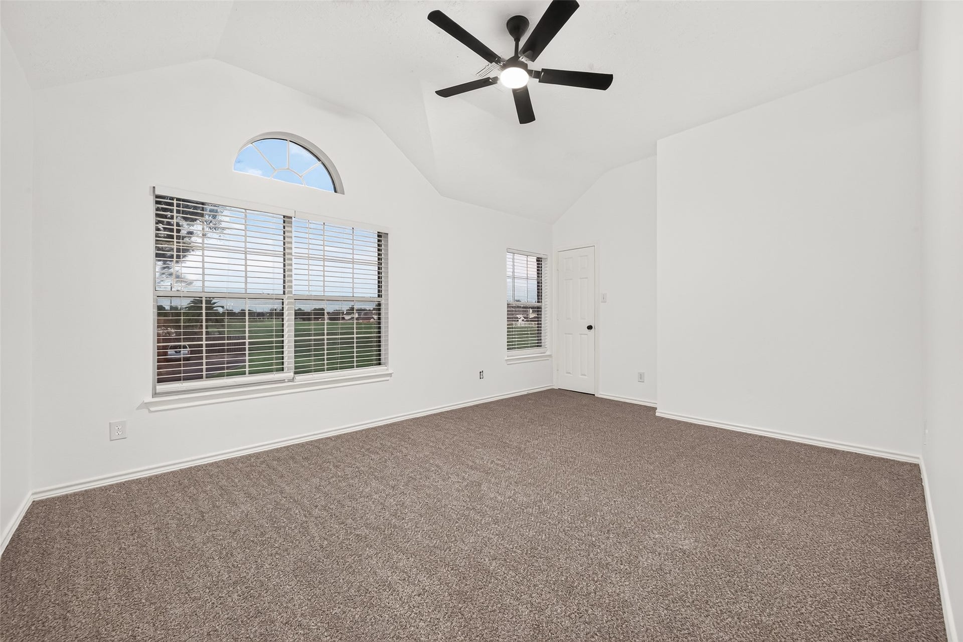 5910 Coral Petal Lane, Richmond, TX 77469 5910 Coral Petal Lane, Richmond, TX 77469