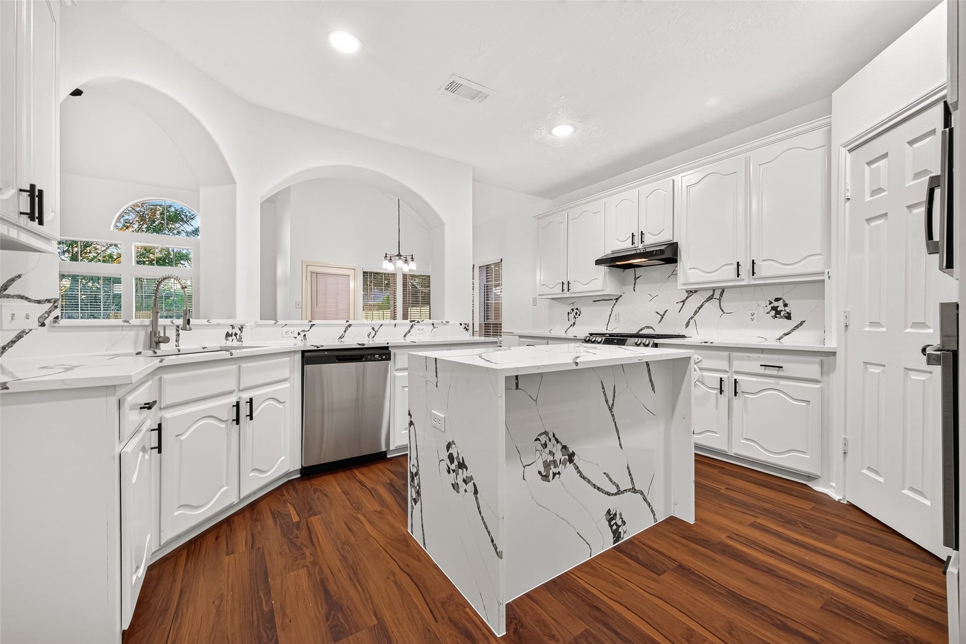 5910 Coral Petal Lane, Richmond, TX 77469 5910 Coral Petal Lane, Richmond, TX 77469