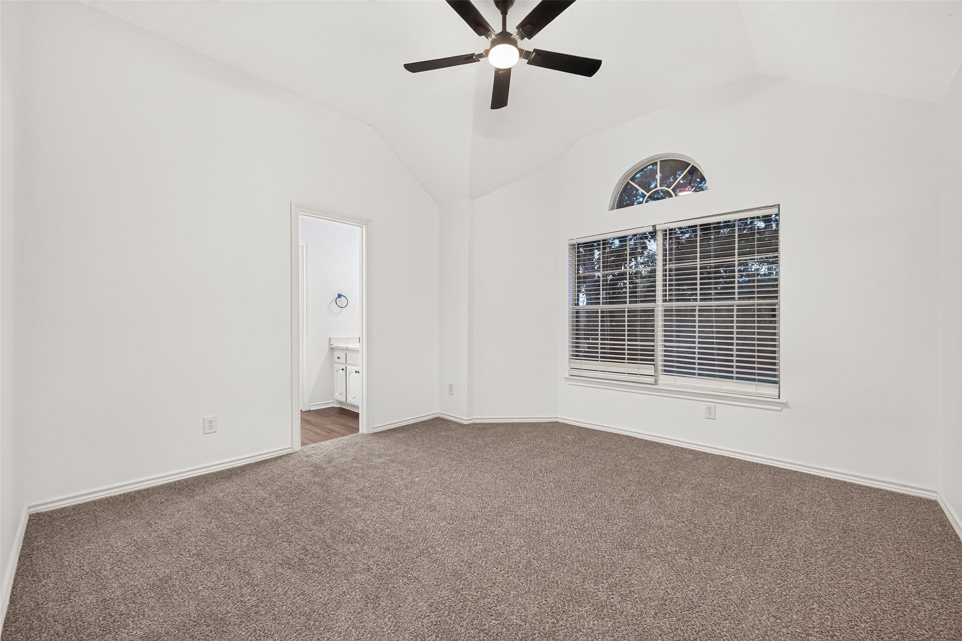 5910 Coral Petal Lane, Richmond, TX 77469 5910 Coral Petal Lane, Richmond, TX 77469