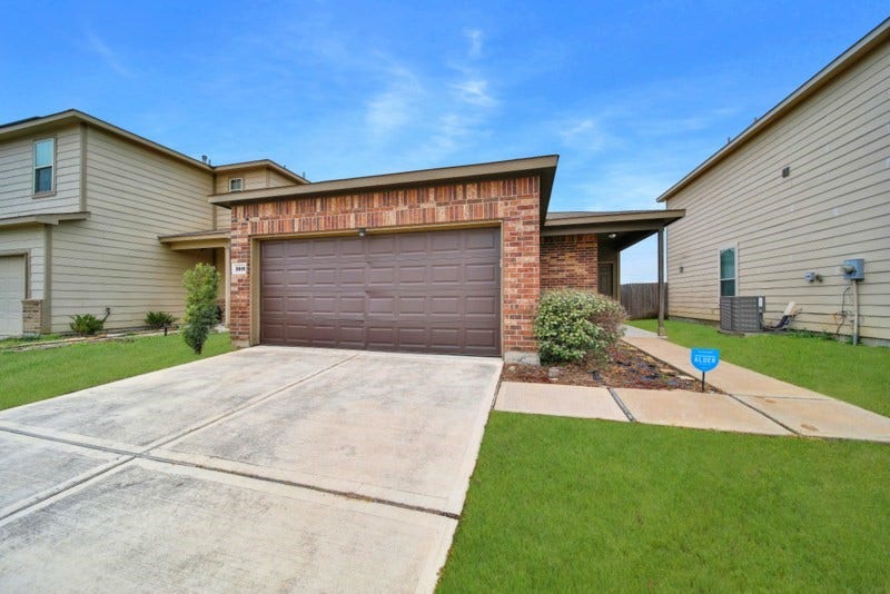Property photo for 2619 Skyview Silver Drive, Houston, TX