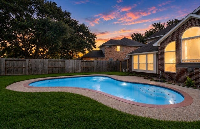 Property photo for 206 Wild Oak Run, Houston, TX