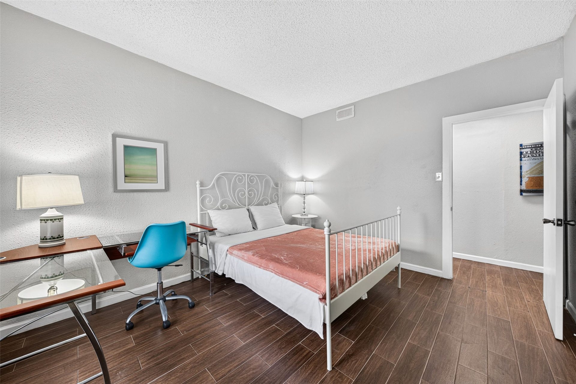 10047 Westpark Drive, #65, Houston, TX 77042 10047 Westpark Drive, #65, Houston, TX 77042