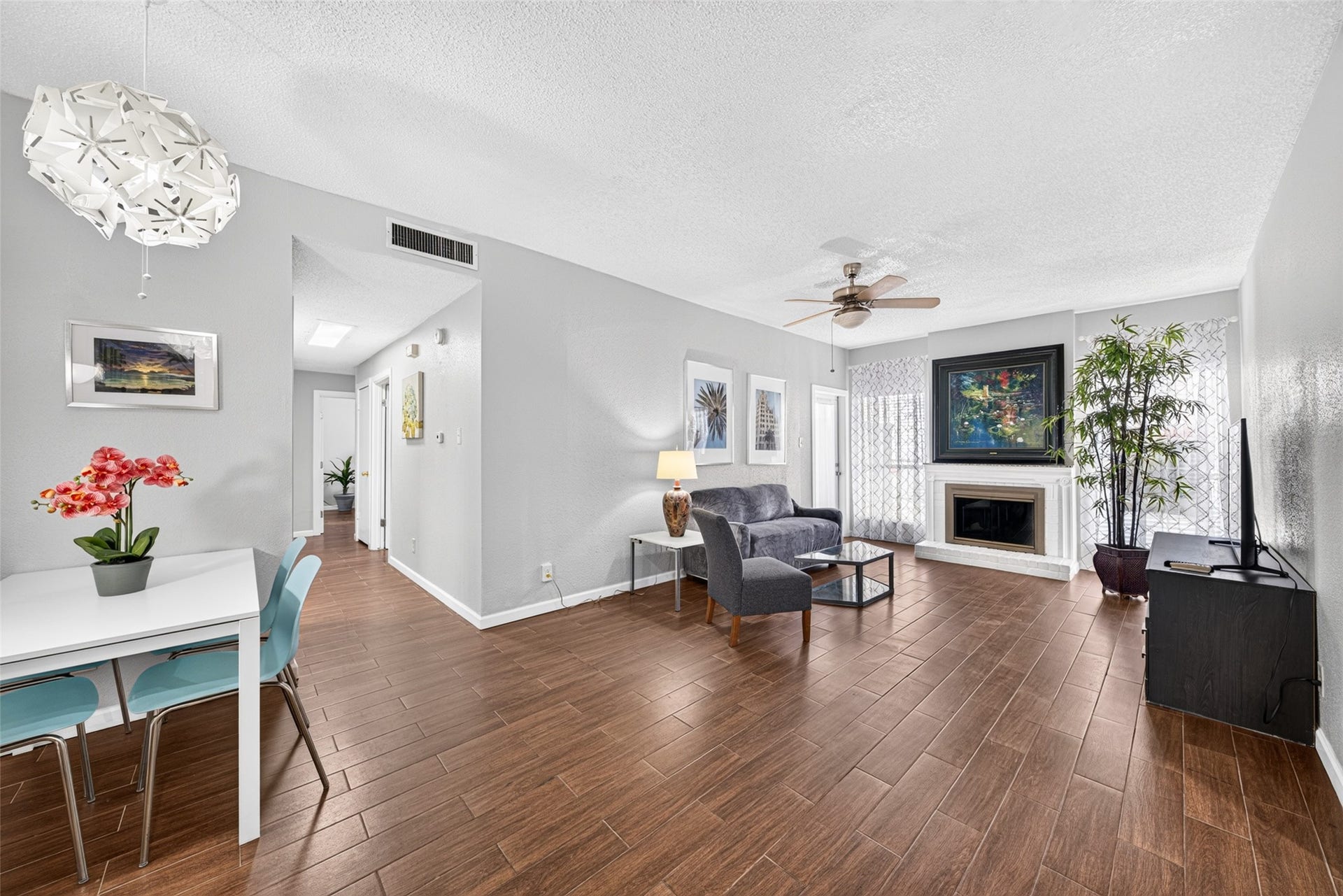 10047 Westpark Drive, #65, Houston, TX 77042 10047 Westpark Drive, #65, Houston, TX 77042