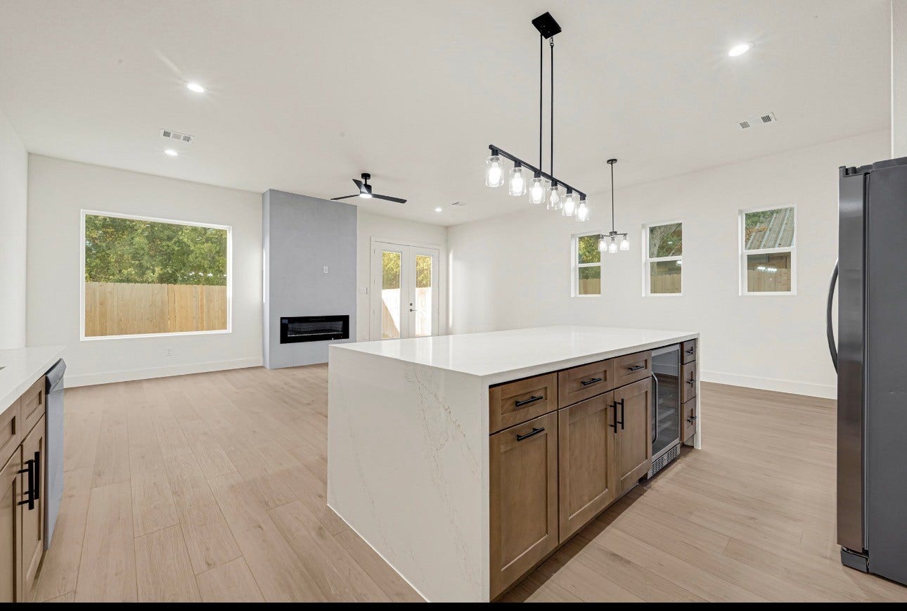 4806 Farmer St, Houston, TX 77020 4806 Farmer St, Houston, TX 77020