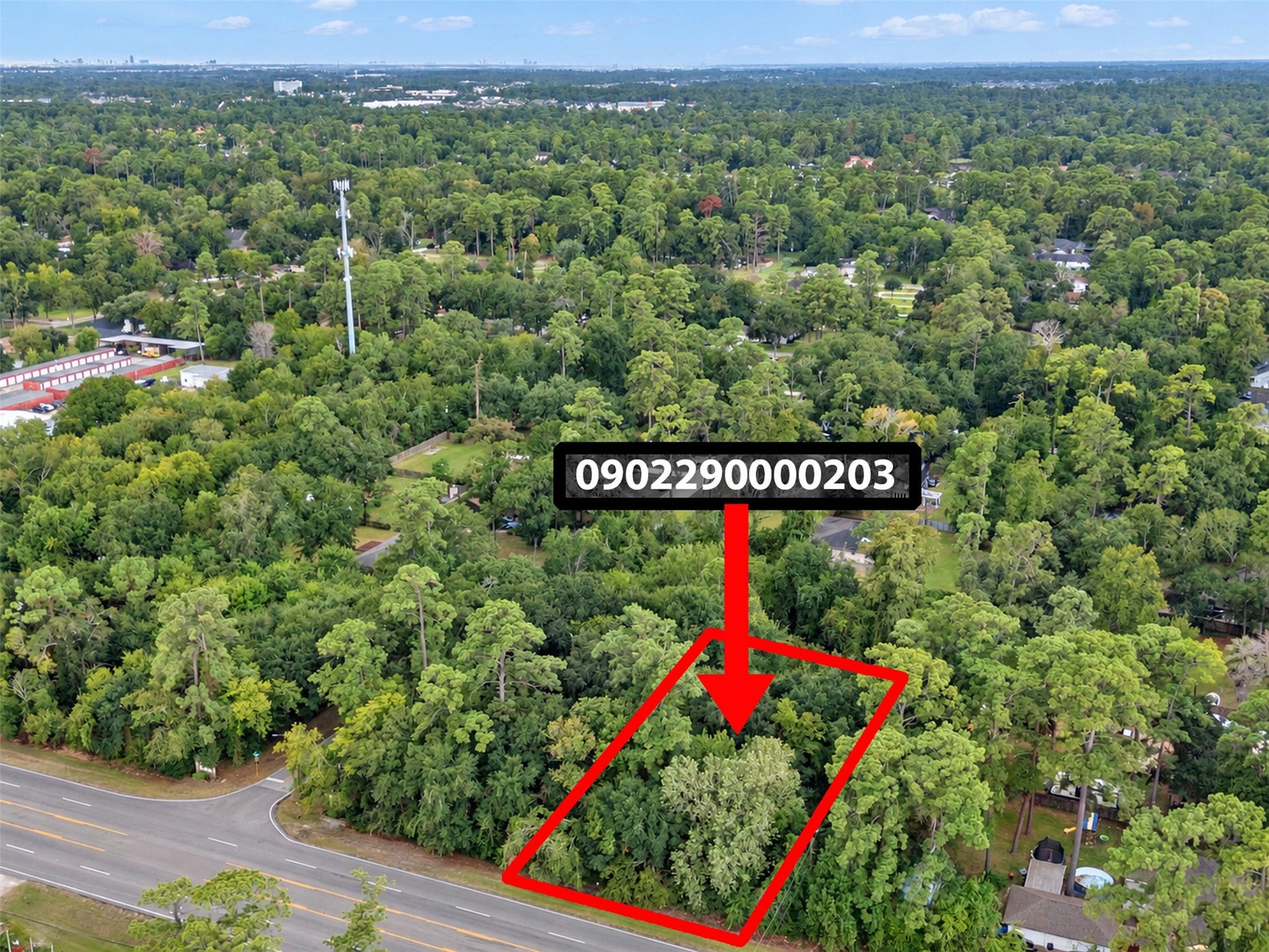 000 Creekhickory Road, Houston, TX 77068