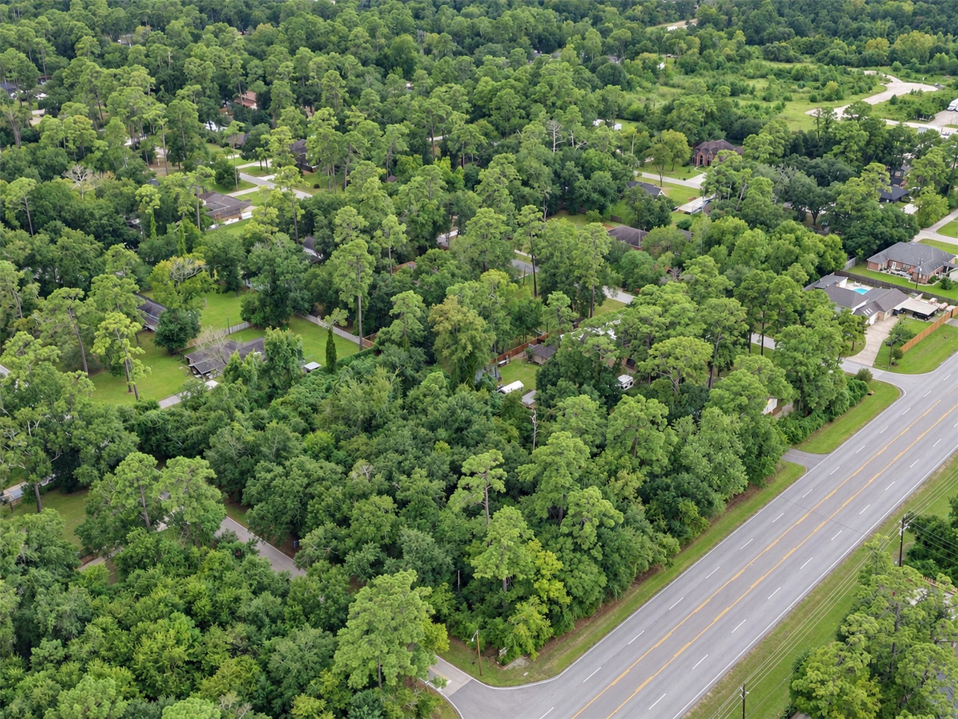 000 Creekhickory Road, Houston, TX 77068