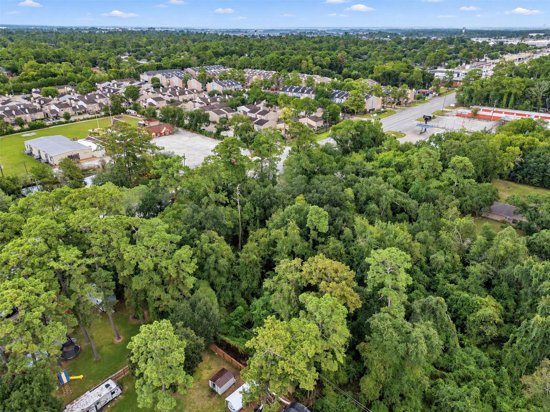 000 Creekhickory Road, Houston, TX 77068