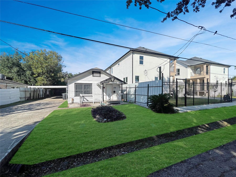Property photo for 4215 Europa Street, Houston, TX