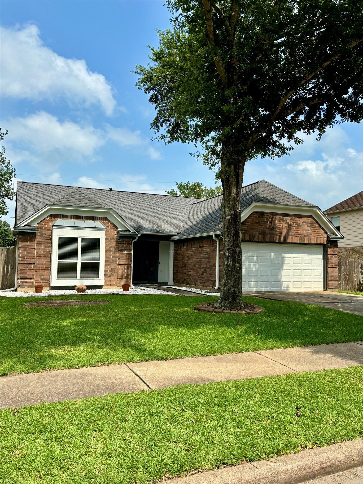 3909 Ashwood Drive, Pearland, TX 77584 3909 Ashwood Drive, Pearland, TX 77584