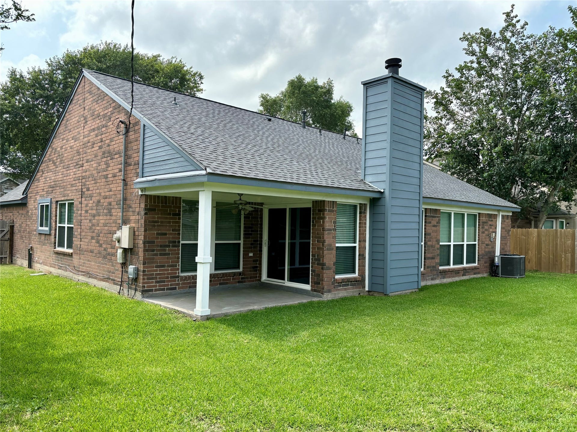 3909 Ashwood Drive, Pearland, TX 77584 3909 Ashwood Drive, Pearland, TX 77584