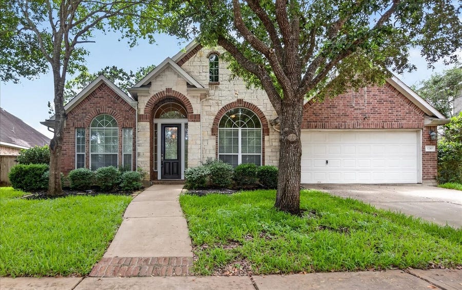Property photo for 1210 Longdraw Drive, Katy, TX