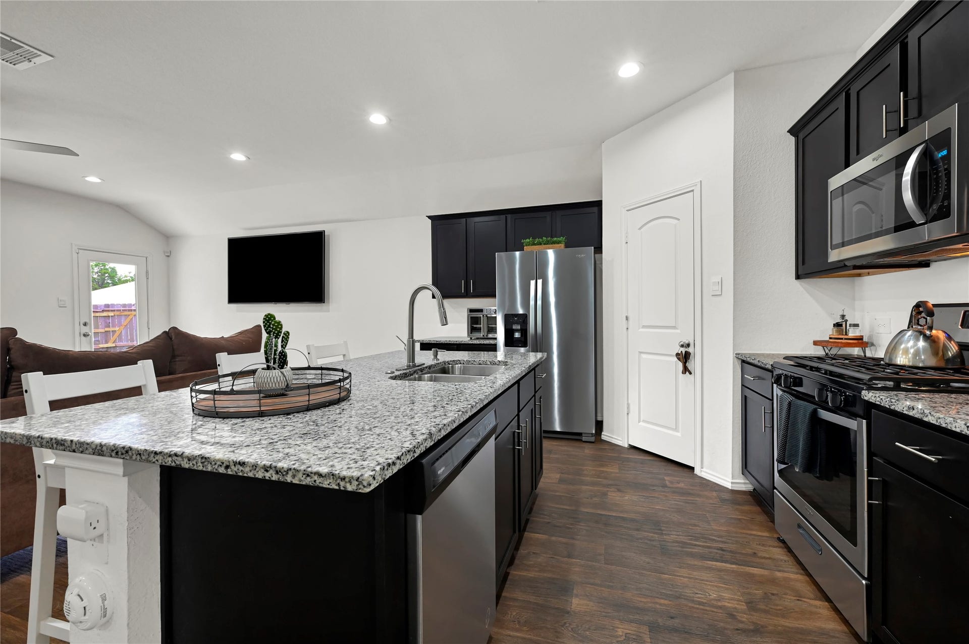 18502 N Portbec Court, New Caney, TX 77357 18502 N Portbec Court, New Caney, TX 77357