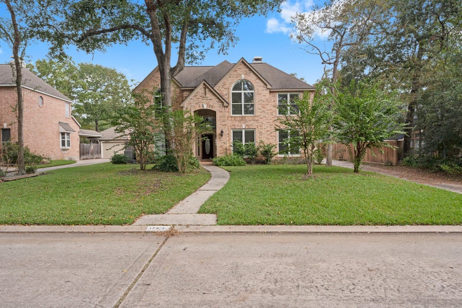 Property photo for 179 W Amberglow Circle, The Woodlands, TX