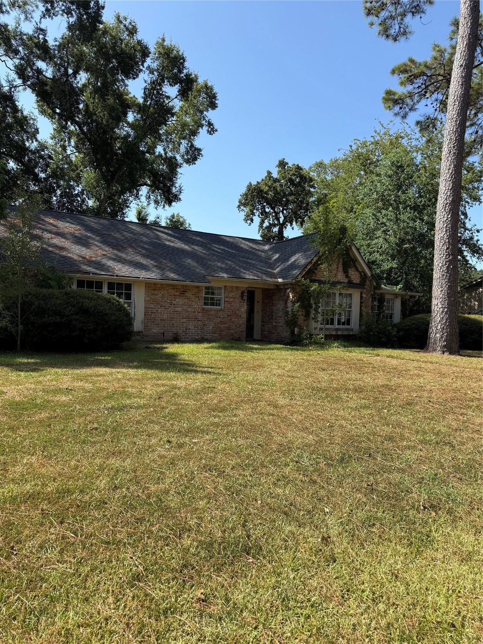 14107 Kellywood Lane, Houston, TX 77079 14107 Kellywood Lane, Houston, TX 77079