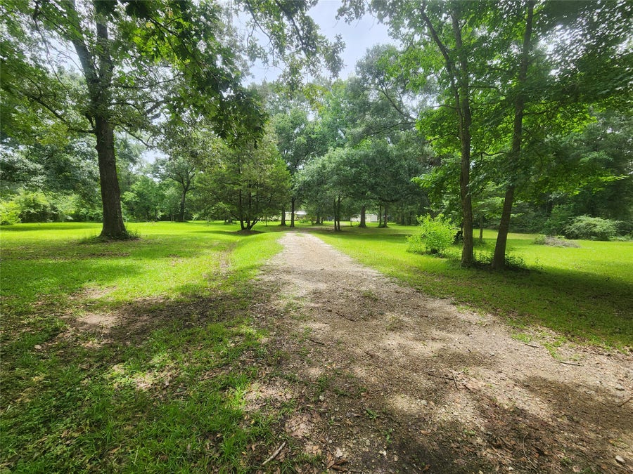 Property photo for 11345 Crossno Drive, Cleveland, TX
