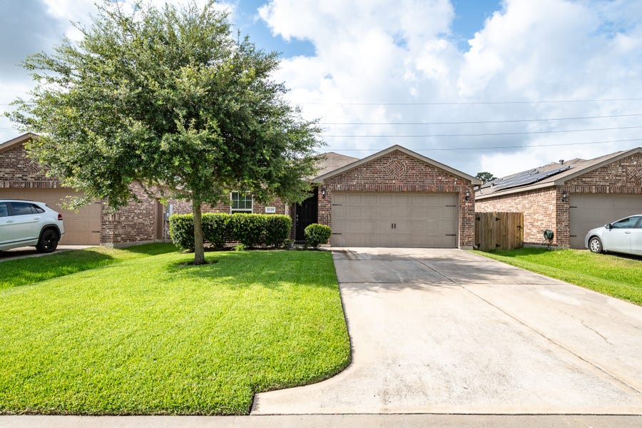Property photo for 11126 Blue Grove Drive, Humble, TX