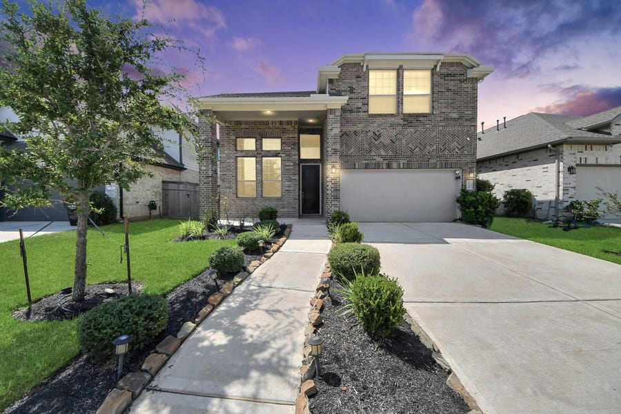 Property photo for 1919 Meadow Trail Drive, Missouri City, TX