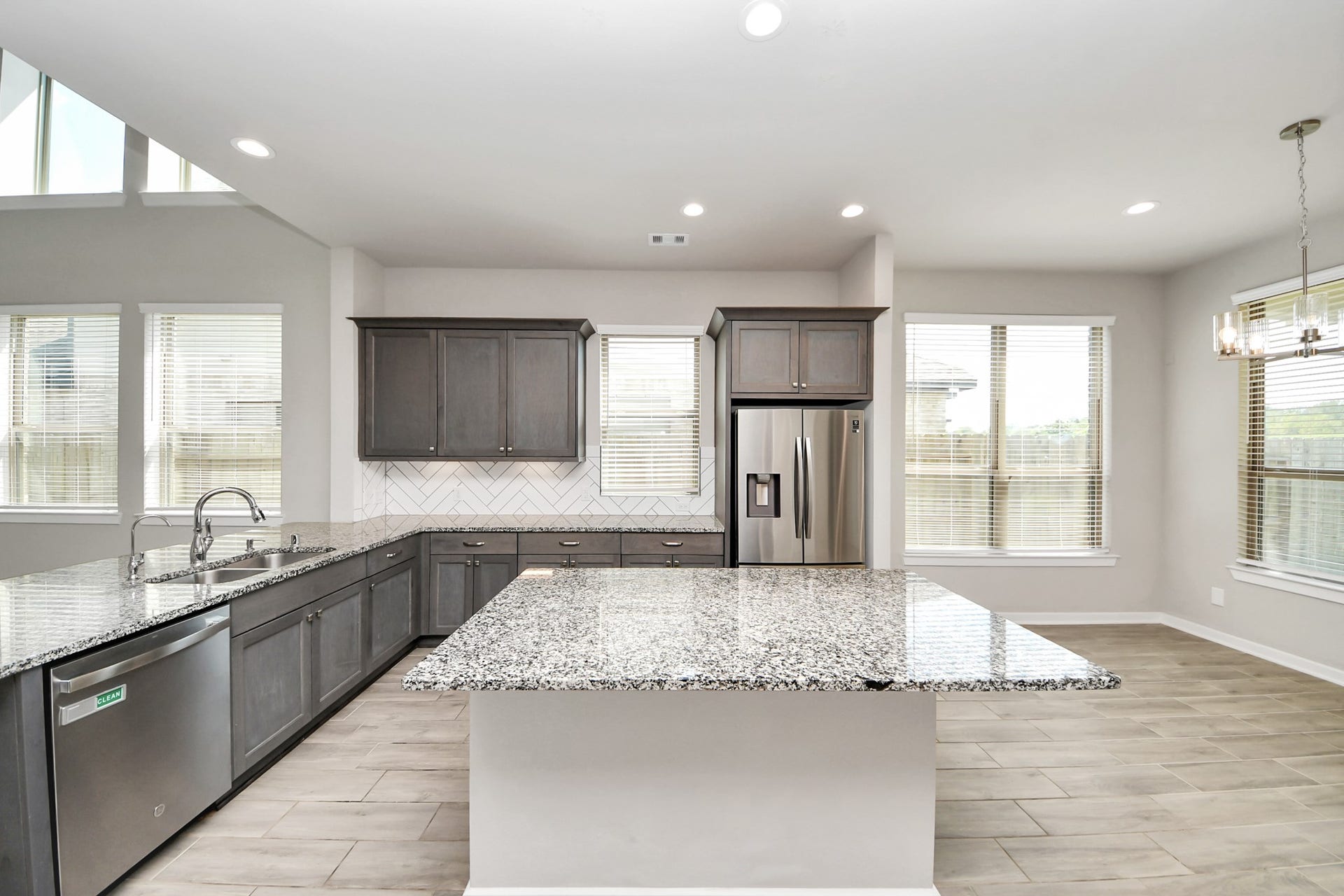 1919 Meadow Trail Drive, Missouri City, TX 77459 1919 Meadow Trail Drive, Missouri City, TX 77459