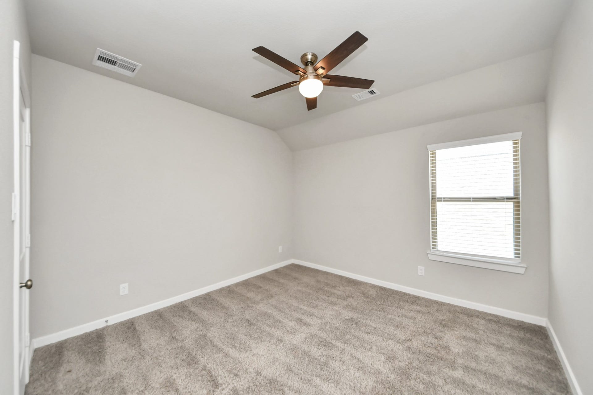 1919 Meadow Trail Drive, Missouri City, TX 77459 1919 Meadow Trail Drive, Missouri City, TX 77459
