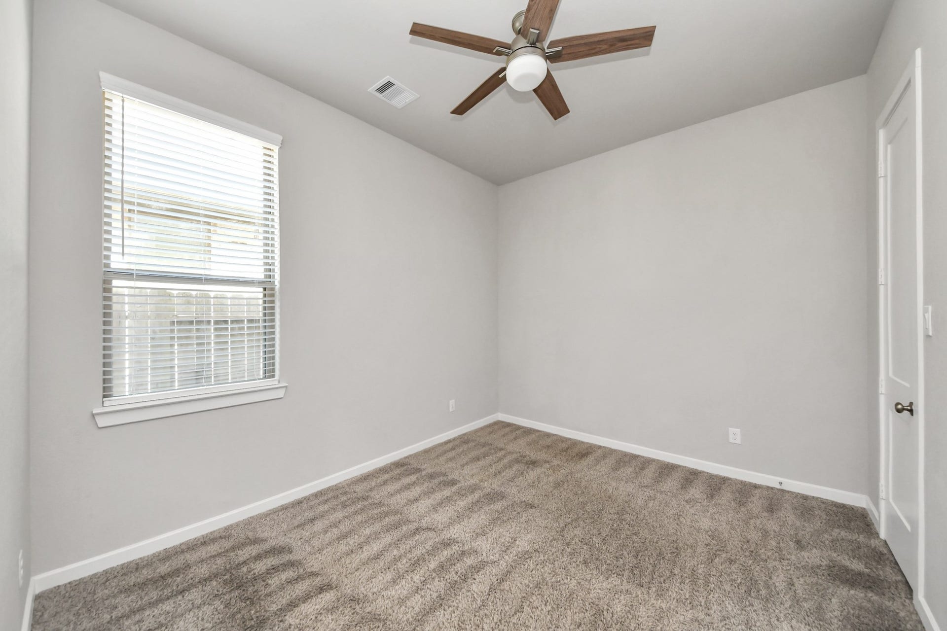 1919 Meadow Trail Drive, Missouri City, TX 77459 1919 Meadow Trail Drive, Missouri City, TX 77459