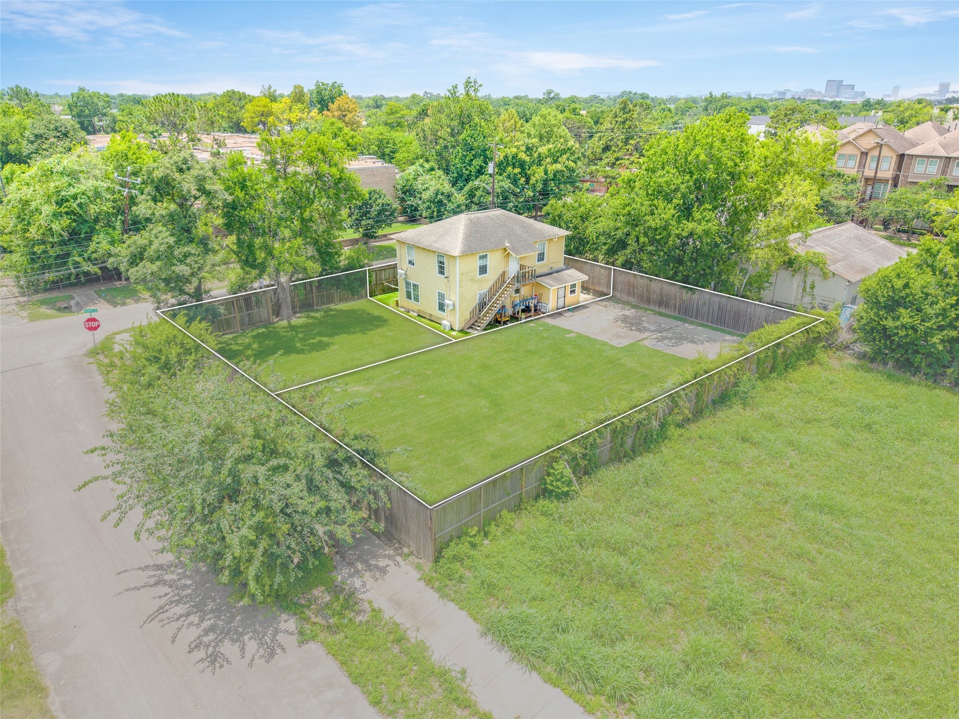 4233 Dupont Street, Houston, TX 77021 Aerial View