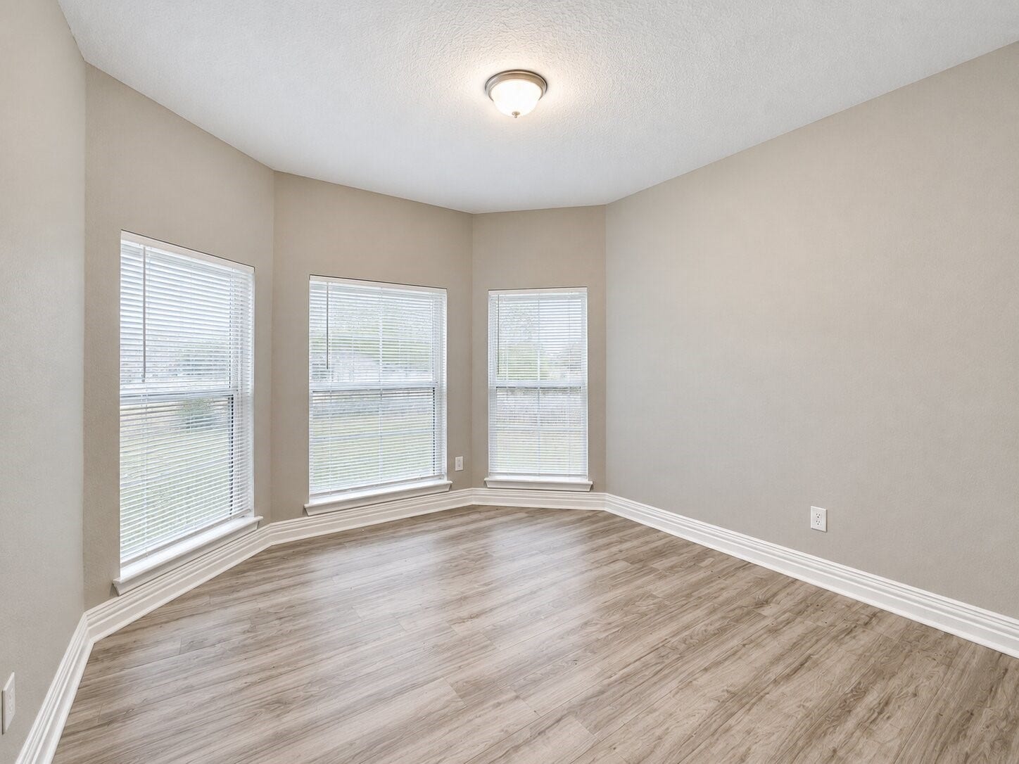 2631 Druid Street, Houston, TX 77091