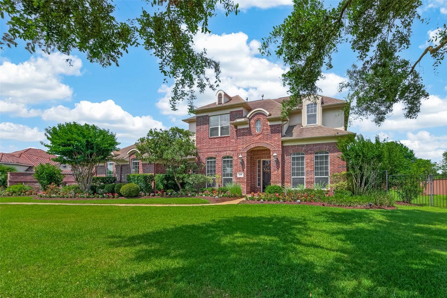 Property photo for 2319 Braer Ridge Drive, Katy, TX