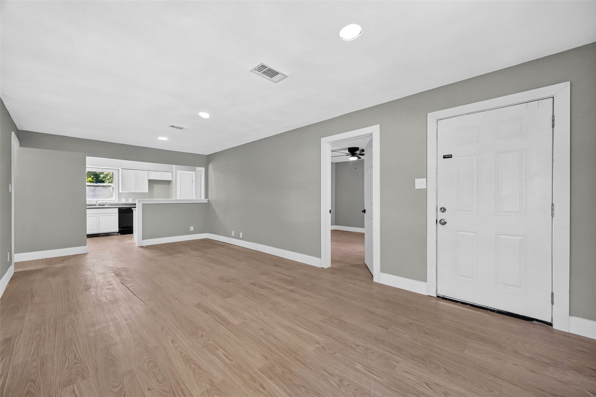 826 Harvard Street, Deer Park, TX 77536 826 Harvard Street, Deer Park, TX 77536