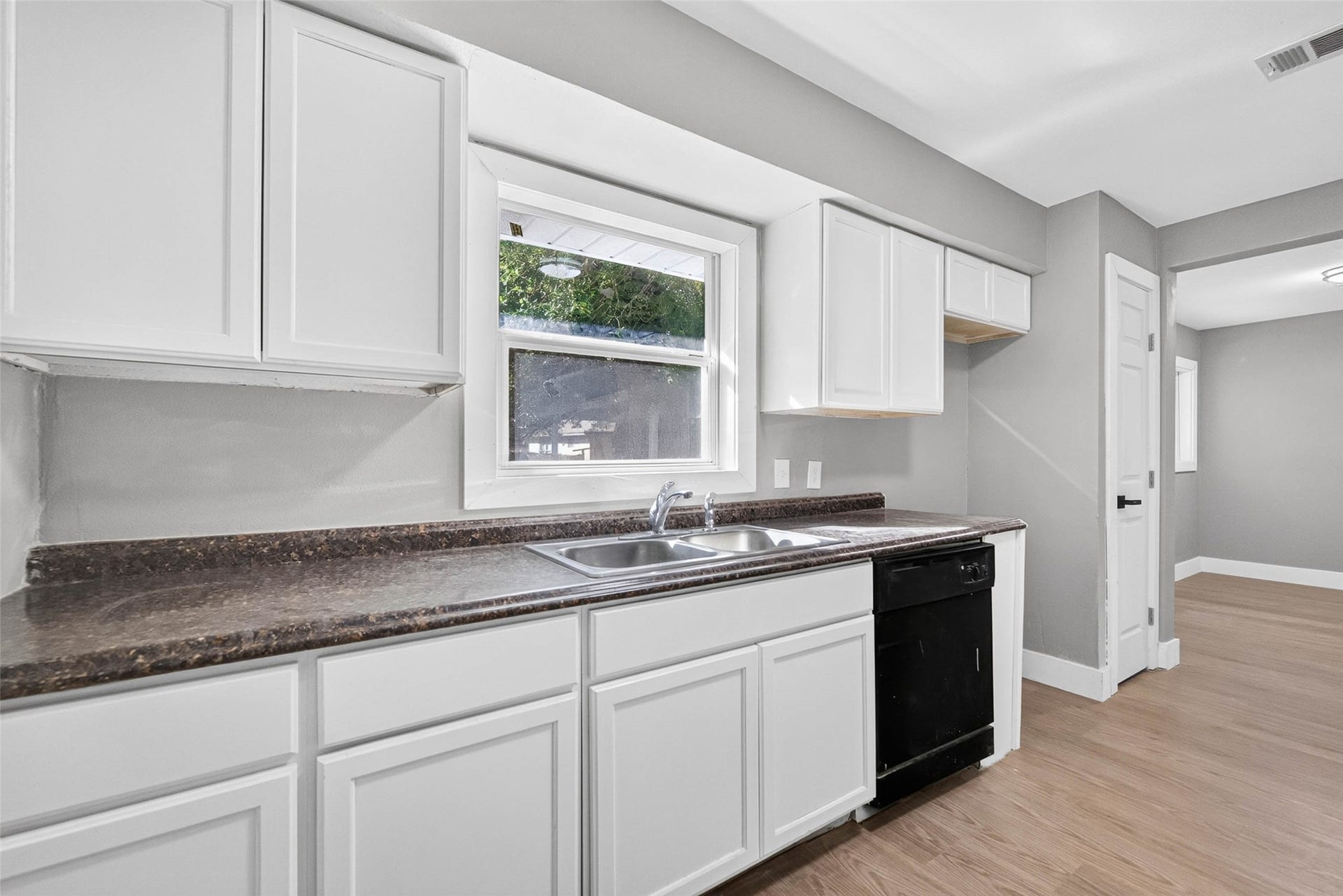 826 Harvard Street, Deer Park, TX 77536 826 Harvard Street, Deer Park, TX 77536