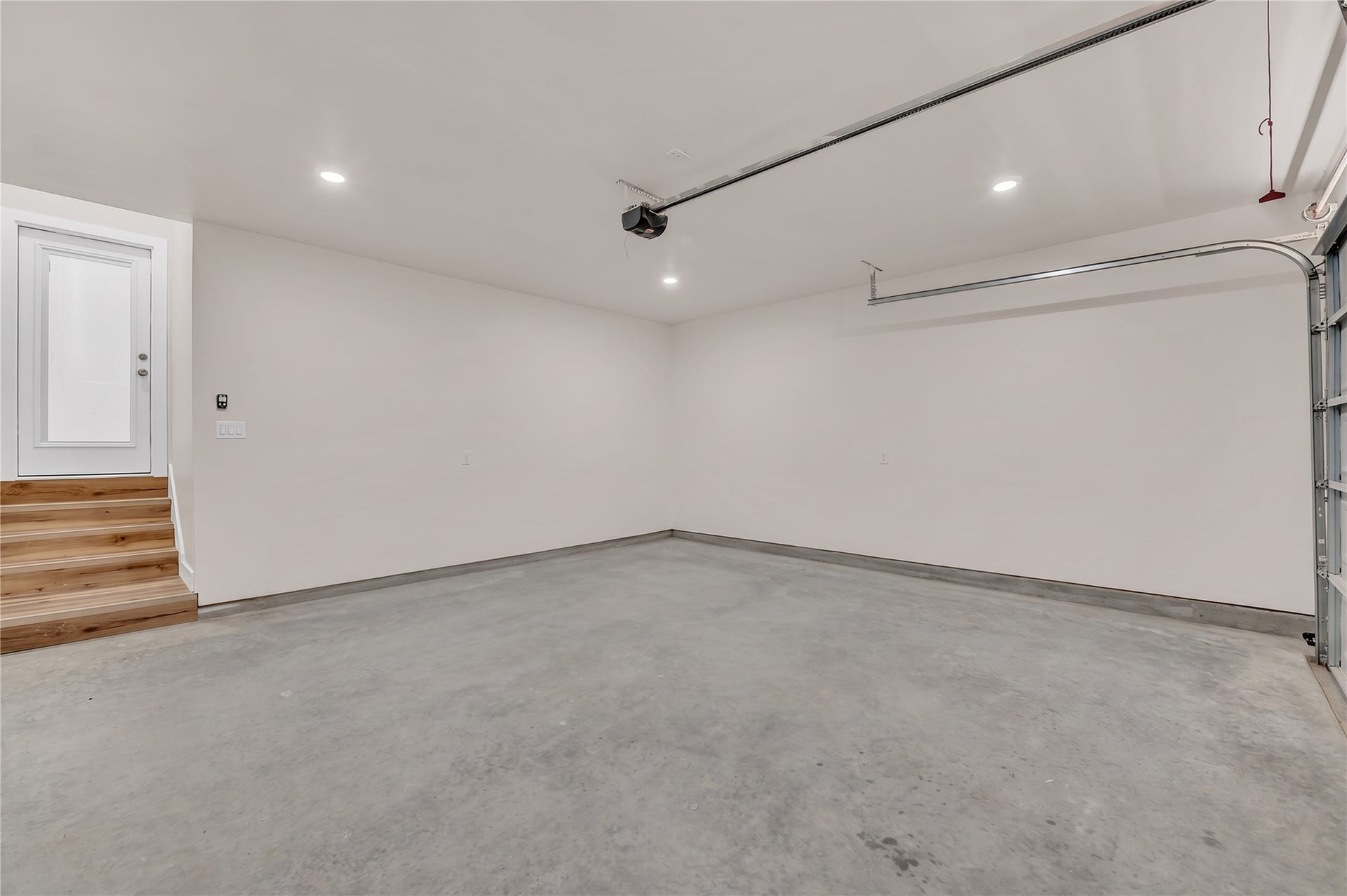 5107 South Acres, Houston, TX 77048 5107 South Acres, Houston, TX 77048