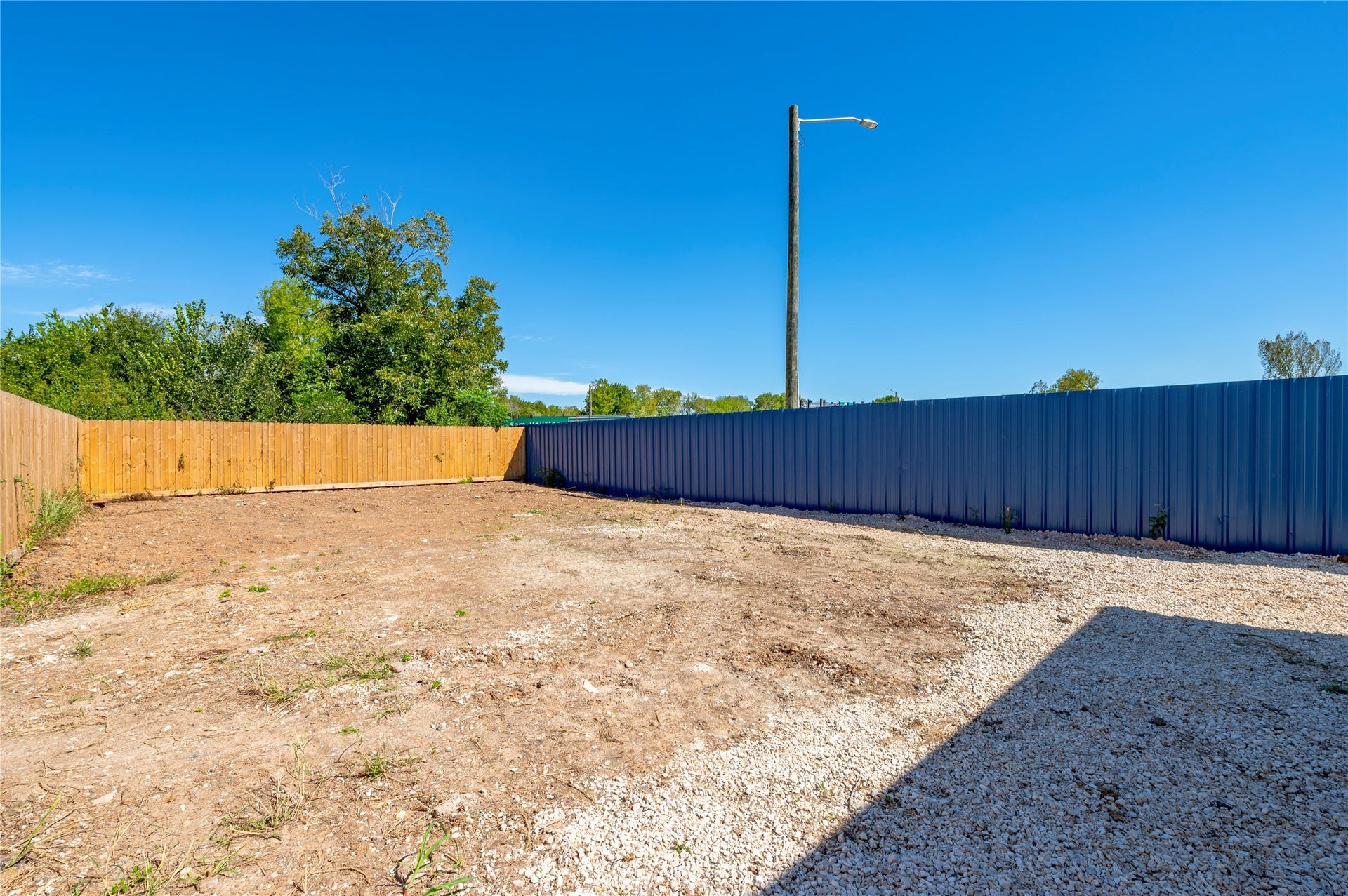 5107 South Acres, Houston, TX 77048 5107 South Acres, Houston, TX 77048