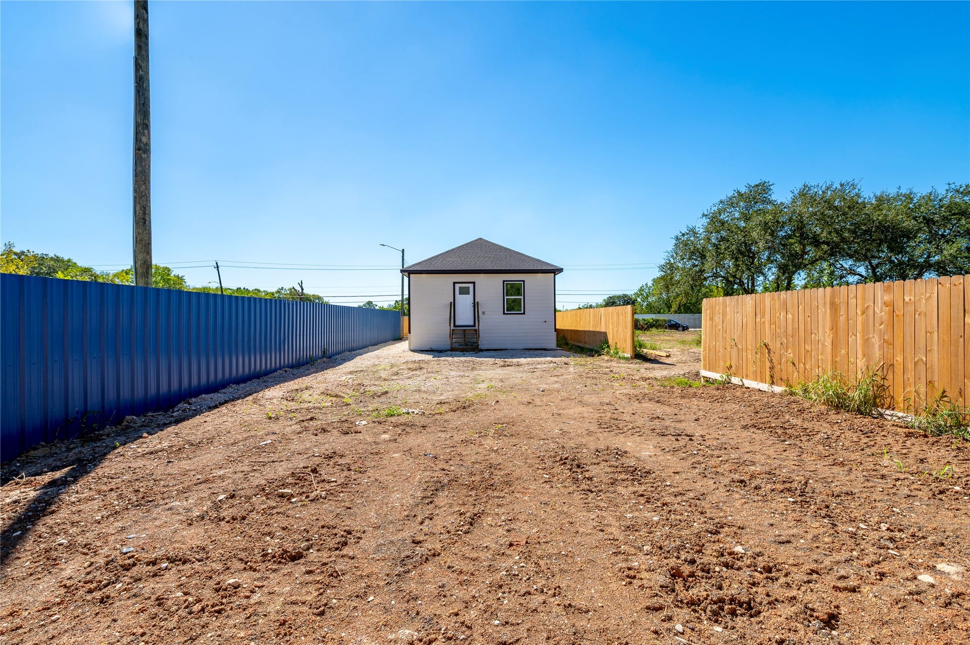 5107 South Acres, Houston, TX 77048 5107 South Acres, Houston, TX 77048
