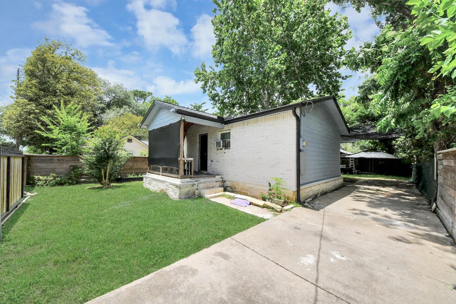 Property photo for 4035 Wylie Street, Houston, TX