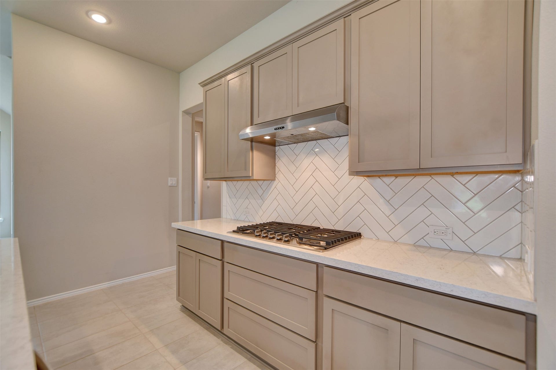 8346 Boundary Waters Drive, Porter, TX 77365 8346 Boundary Waters Drive, Porter, TX 77365