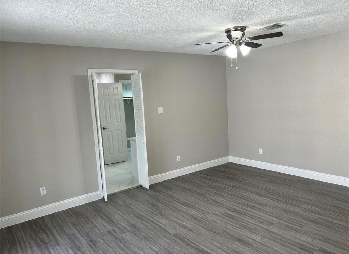 1601 Washington Drive, Deer Park, TX 77536 1601 Washington Drive, Deer Park, TX 77536