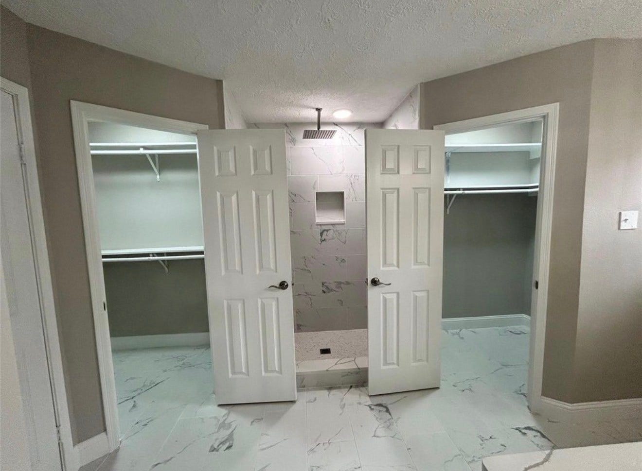 1601 Washington Drive, Deer Park, TX 77536 1601 Washington Drive, Deer Park, TX 77536