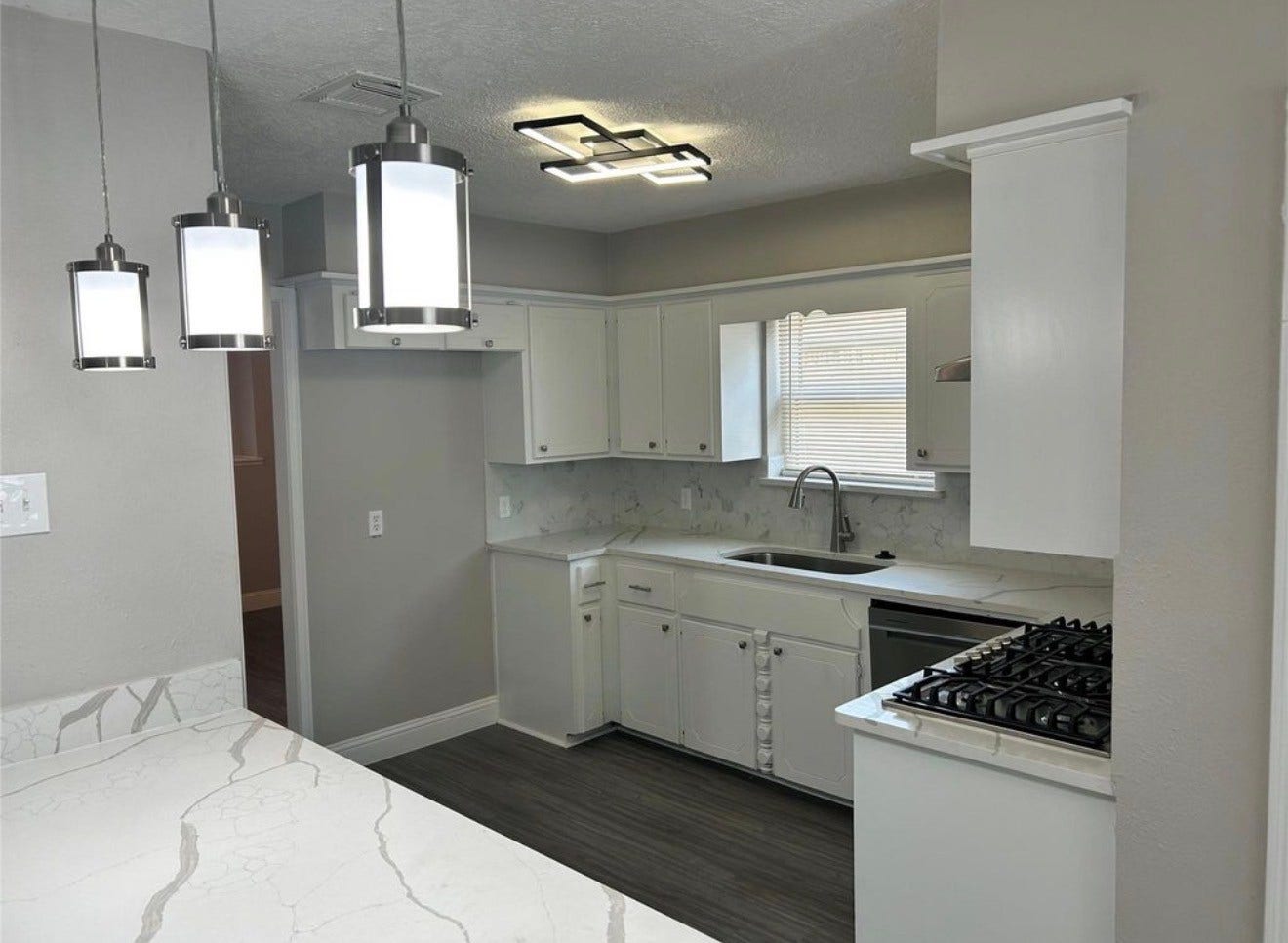 1601 Washington Drive, Deer Park, TX 77536 1601 Washington Drive, Deer Park, TX 77536