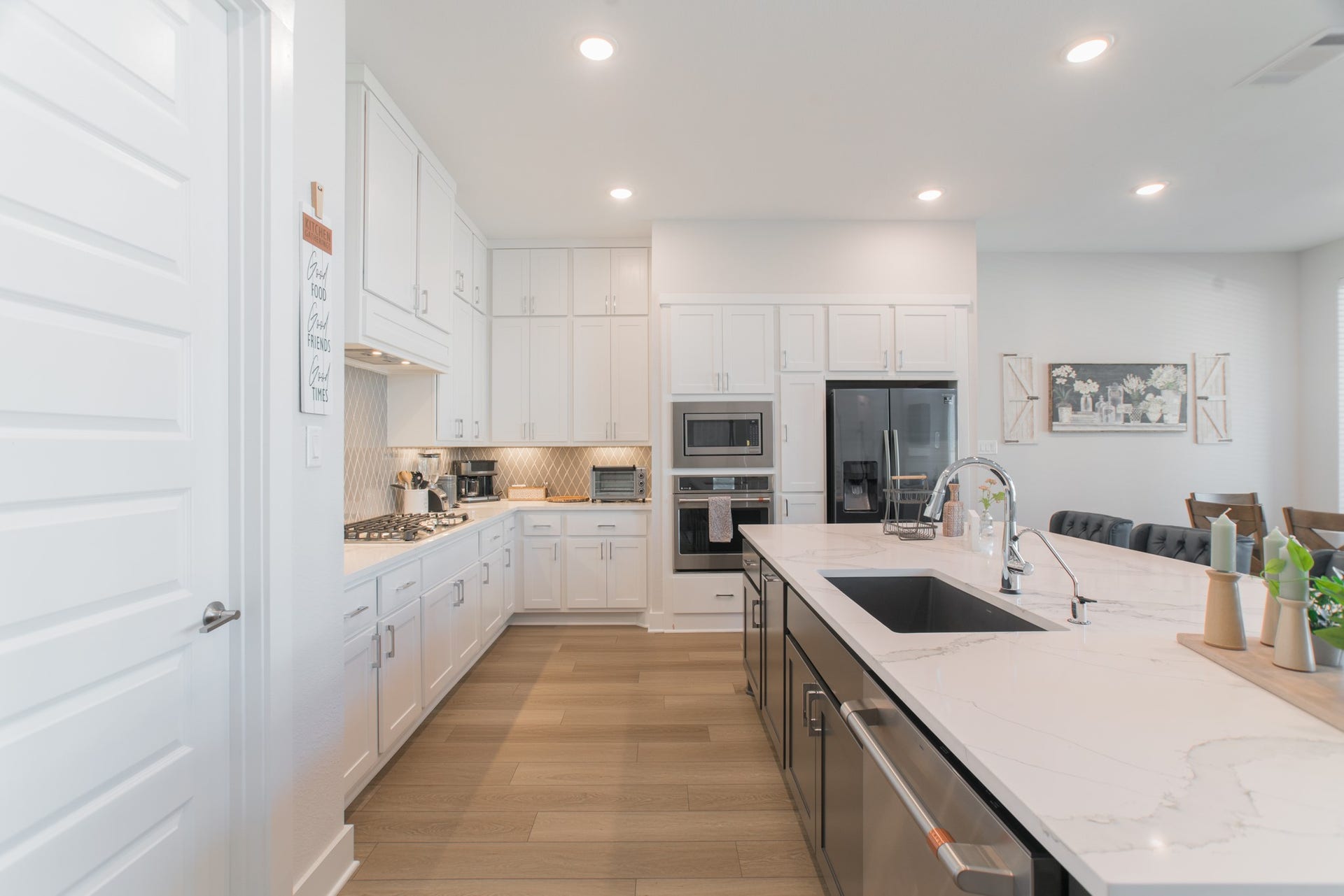 8030 Allston Village Trail, The Woodlands, TX 77389 8030 Allston Village Trail, The Woodlands, TX 77389