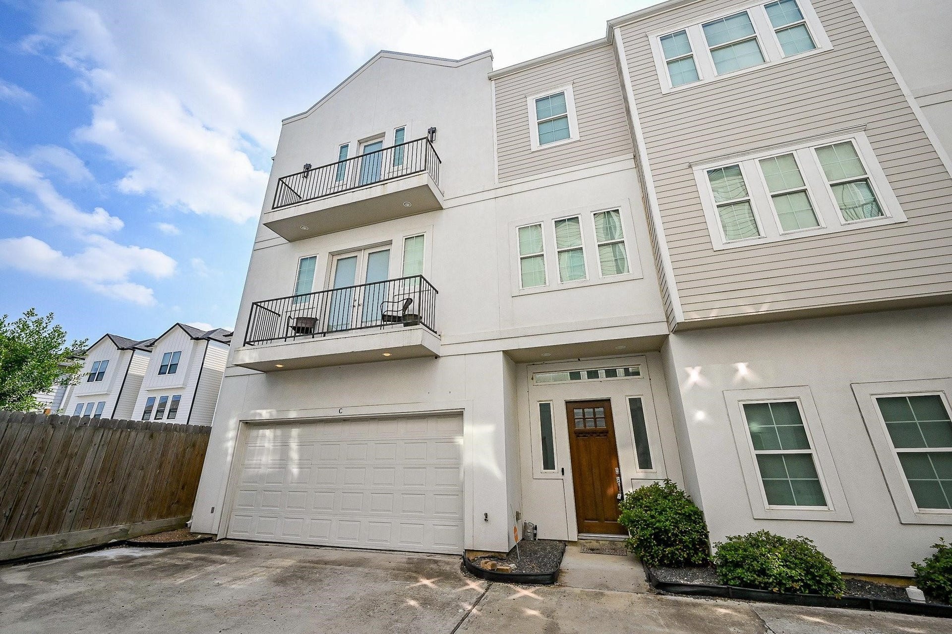 955 W 24th Street, #C, Houston, TX 77008 955 W 24th Street, #C, Houston, TX 77008