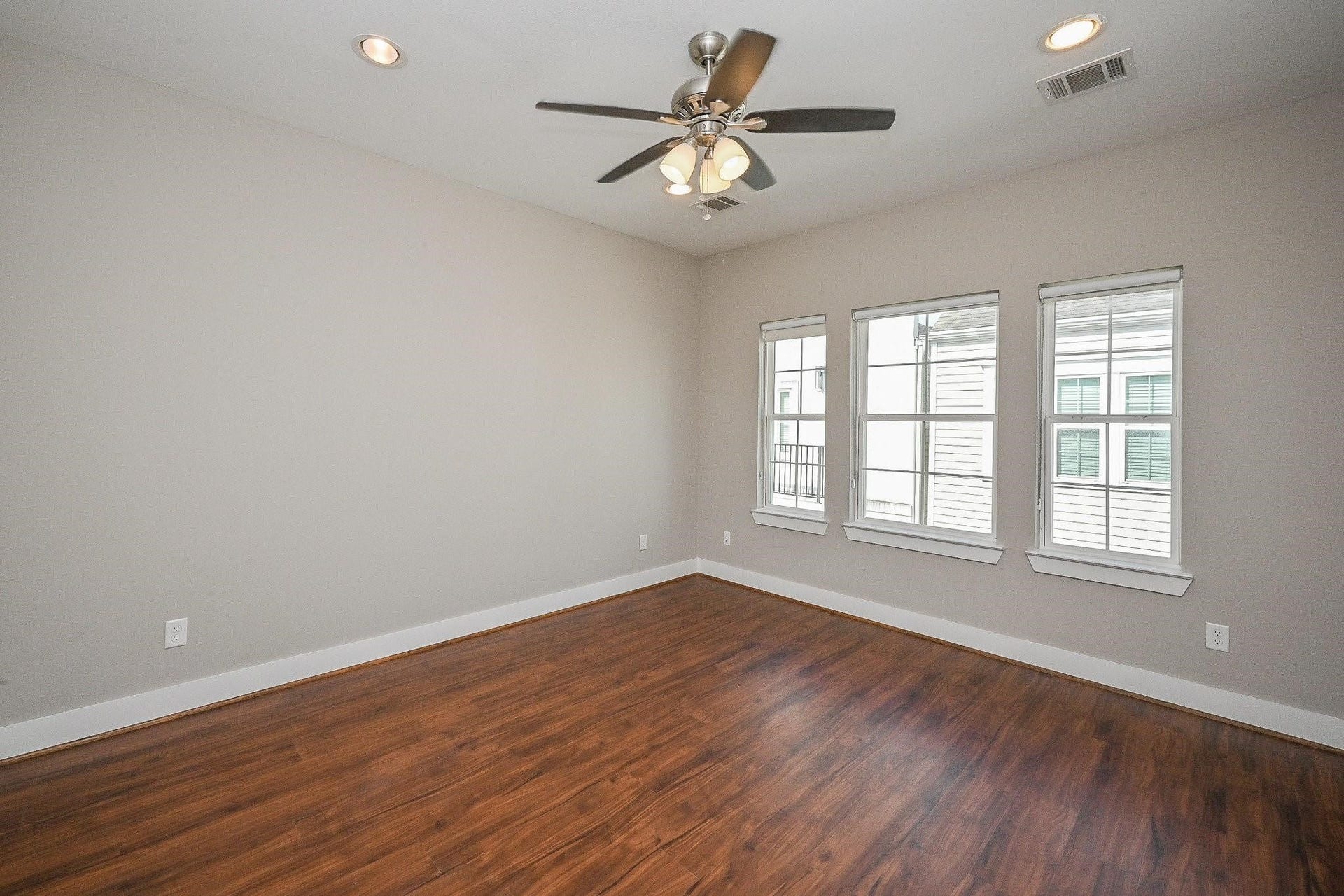 955 W 24th Street, #C, Houston, TX 77008 955 W 24th Street, #C, Houston, TX 77008