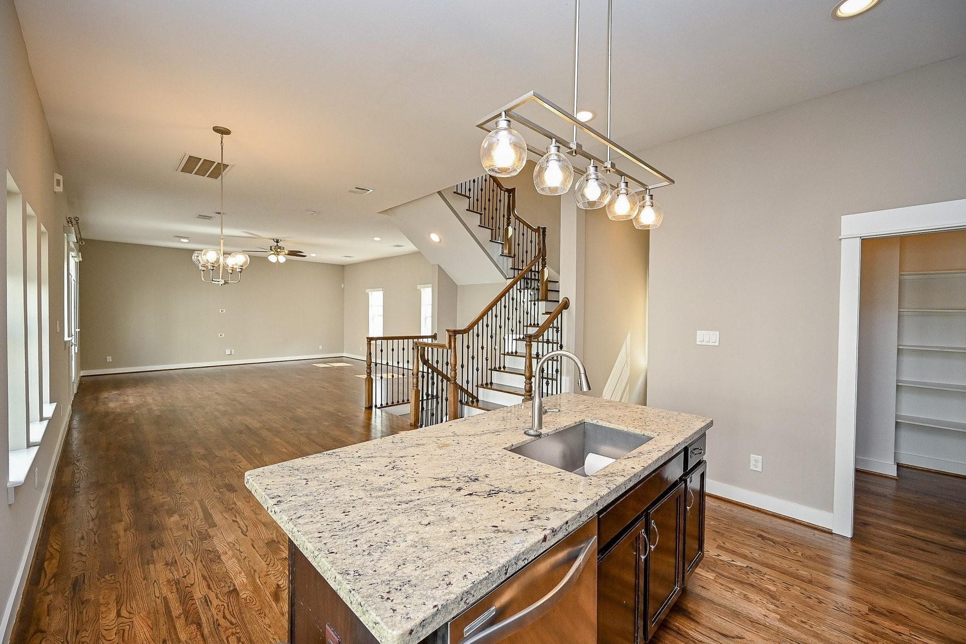 955 W 24th Street, #C, Houston, TX 77008 955 W 24th Street, #C, Houston, TX 77008