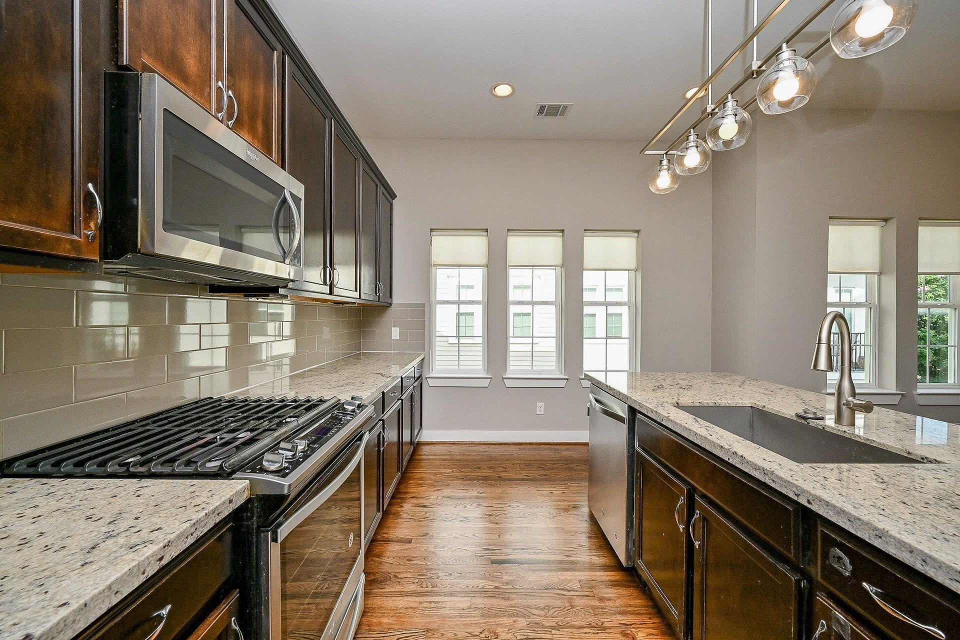 955 W 24th Street, #C, Houston, TX 77008 955 W 24th Street, #C, Houston, TX 77008