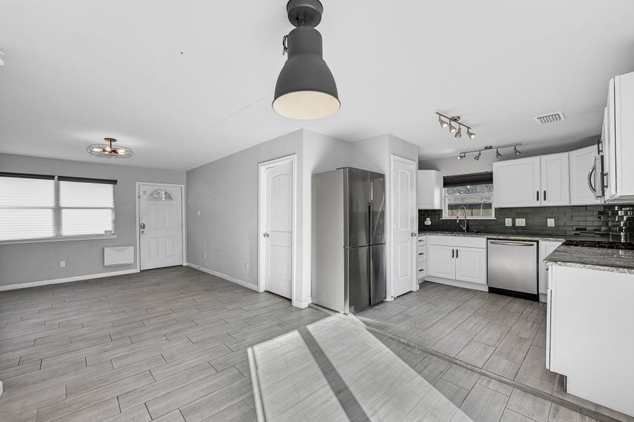 Property photo for 6705 Sherwood Drive, Houston, TX