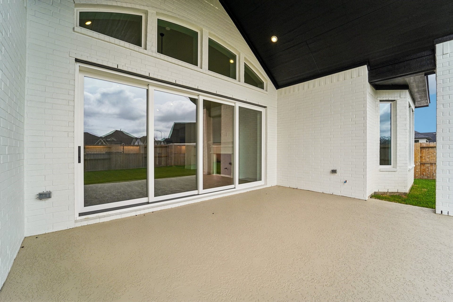 9906 Hunters Run Drive, Missouri City, TX 77459 9906 Hunters Run Drive, Missouri City, TX 77459